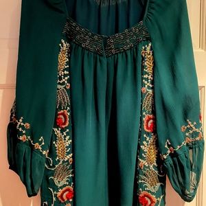 GORGEOUS NANETTE LEPORE EMBROIDERED BOHO BLOUSE